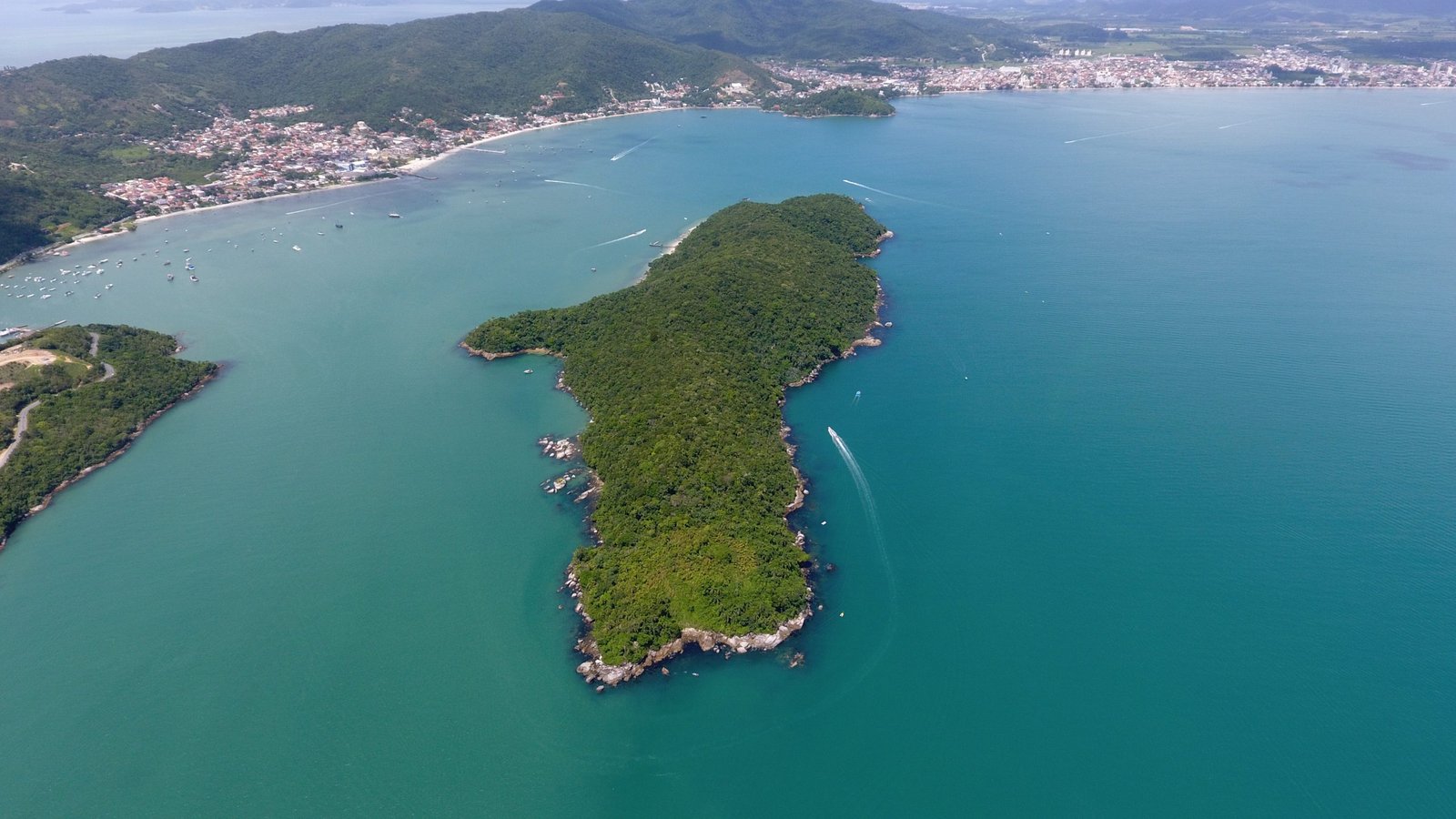 Vista aérea da Ilha de Porto Belo.